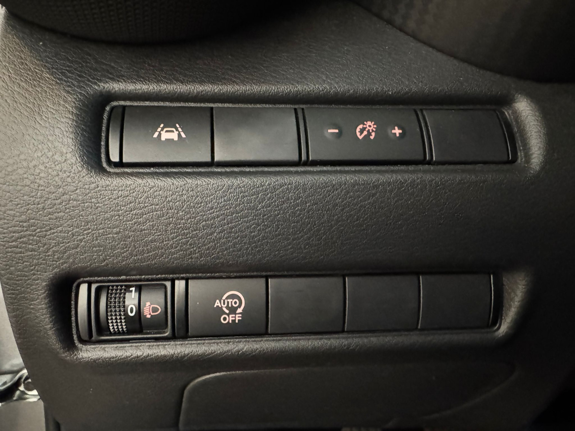 43410802-20.jpg