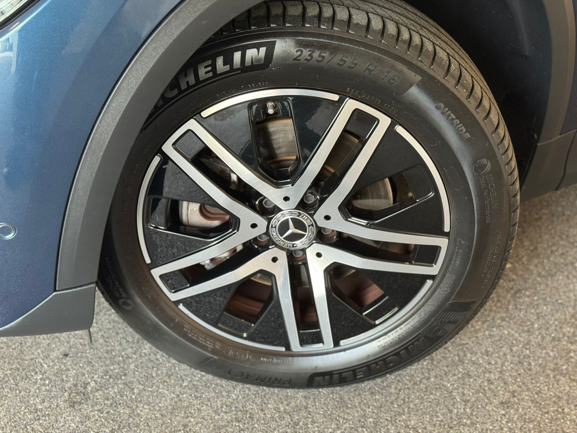 45168982-4.jpg