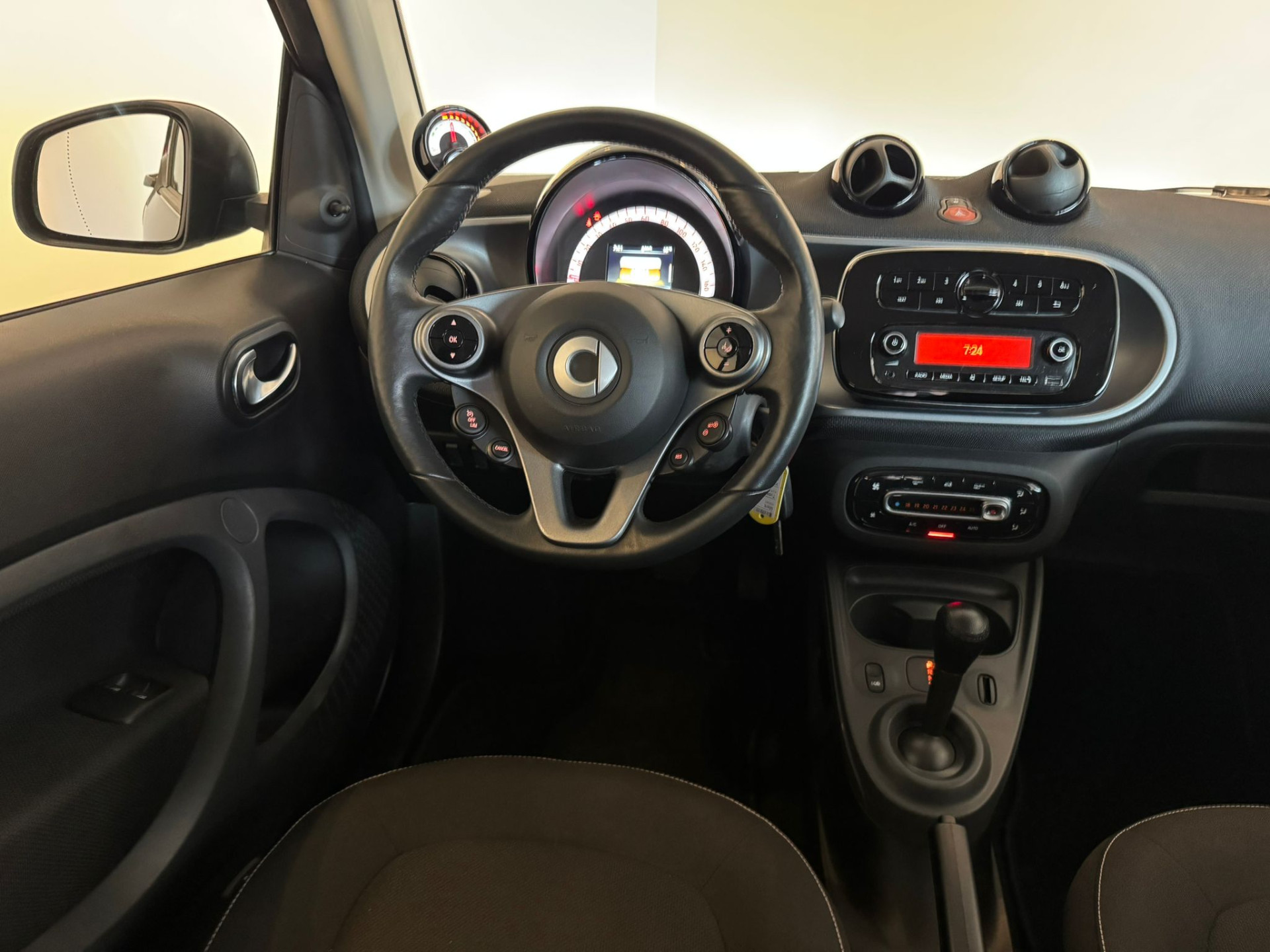 45203012-13.jpg