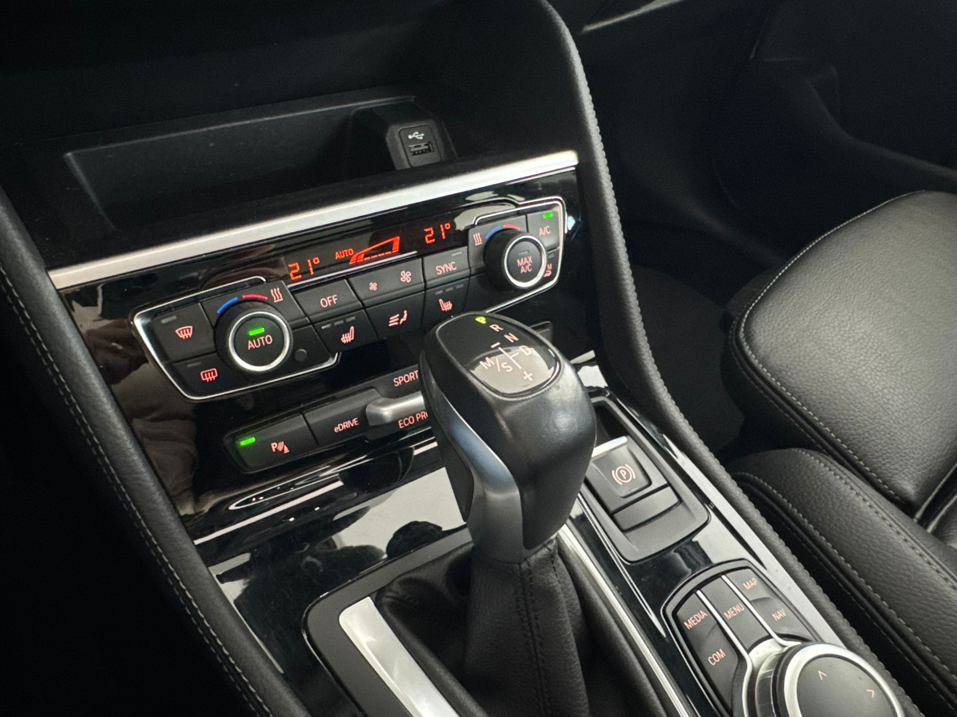 47349267-42.jpg